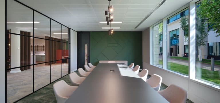 Work-ready suite at Arlington Park